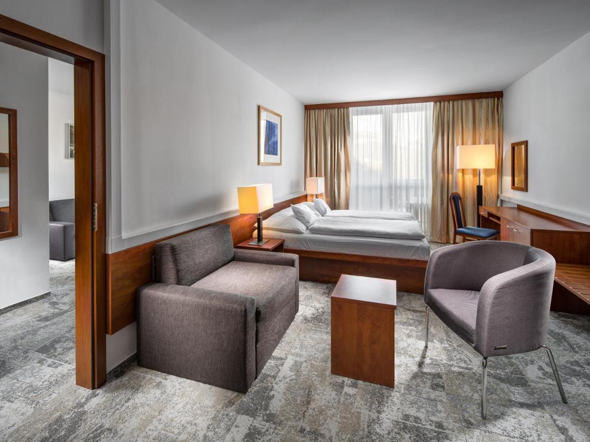 Pinia Hotel & Resort Špindlerŭv Mlýn Ngoại thất bức ảnh