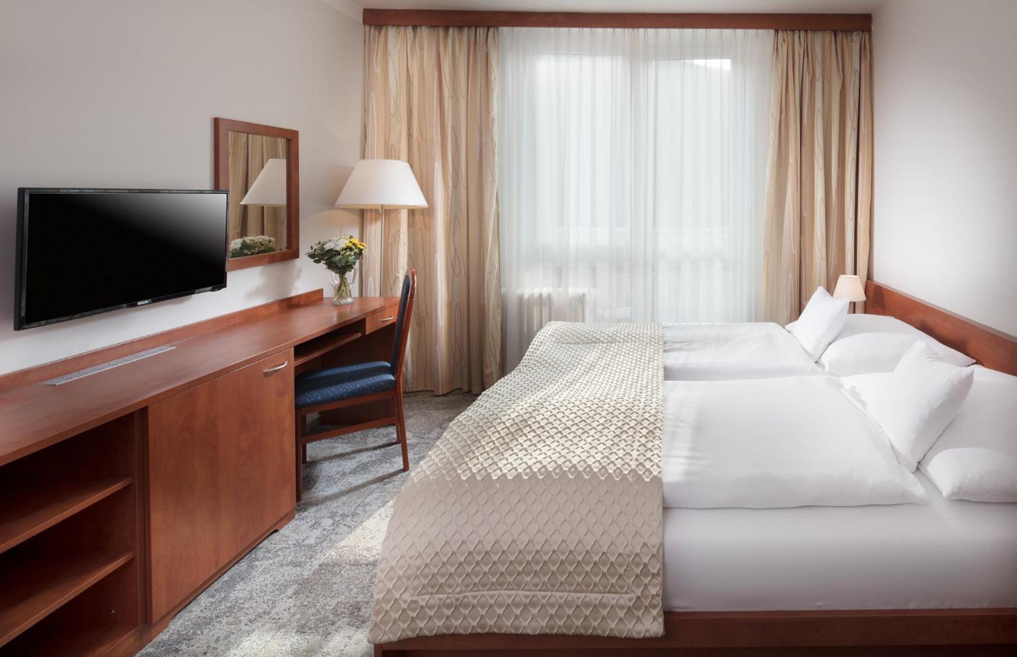 Pinia Hotel & Resort Špindlerŭv Mlýn Ngoại thất bức ảnh